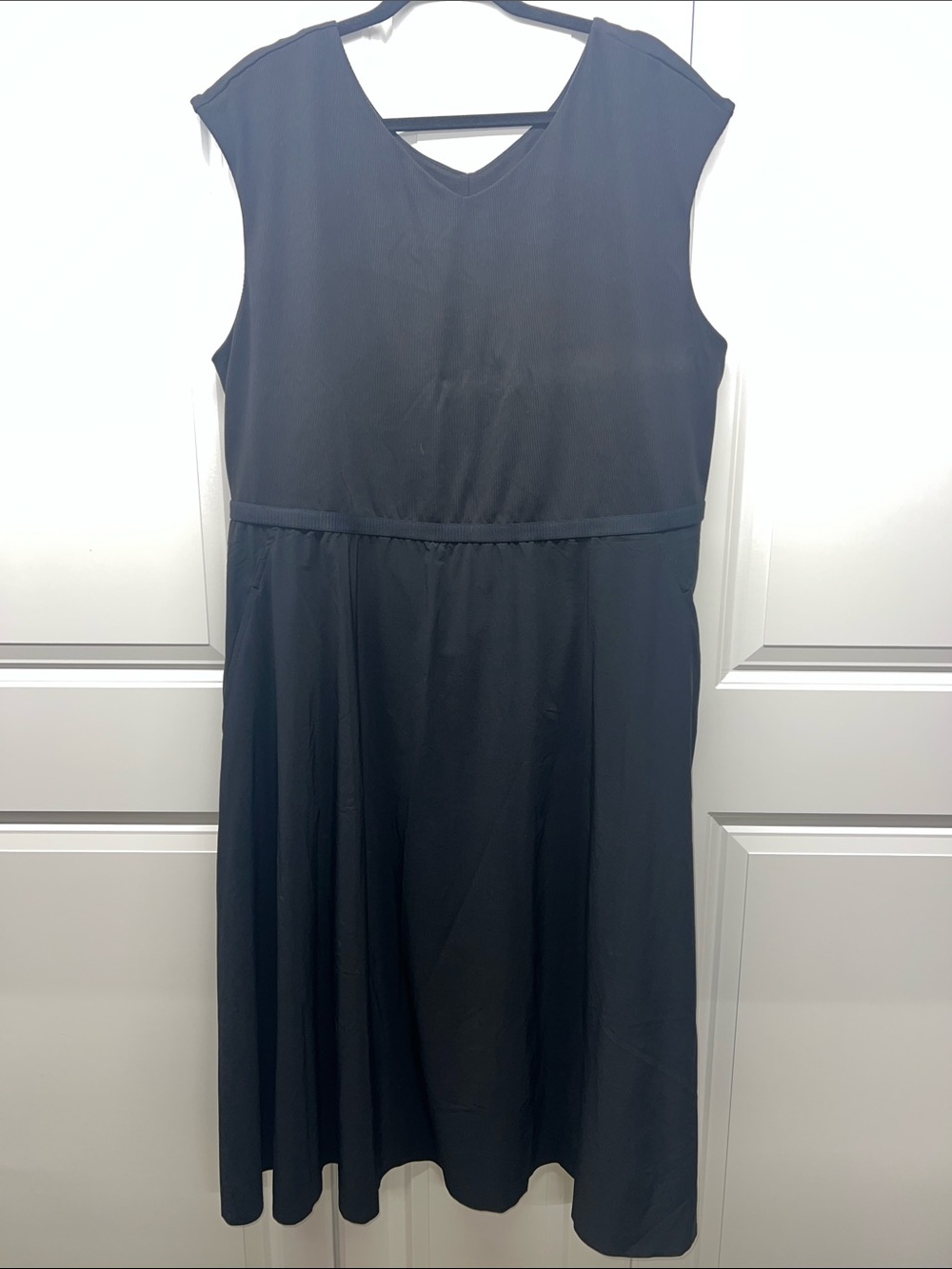 Athleta Ryder Cutout Back Midi Dress Black 3X